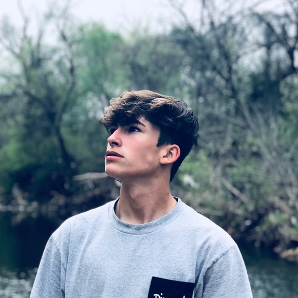 Meet your Posher, Nathan - Picture 1 of 1